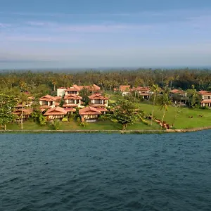 Niraamaya Wellness Retreats Backwaters And Beyond Resort
