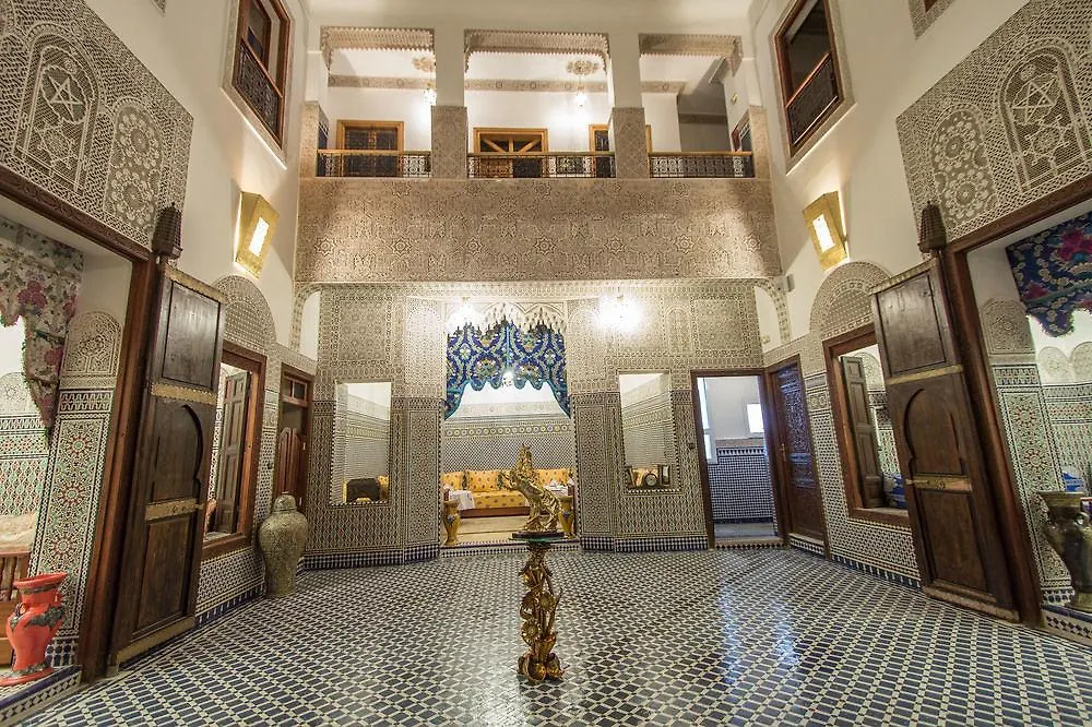 Riad Al Makan Fes & Spa 4*,